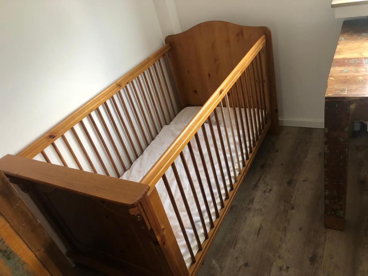 Bel Art Etage Mit Grossem Parkplatz Apartment Haan Luaran gambar